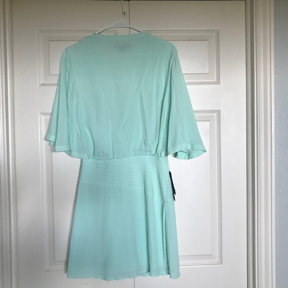 Marciano flutter sleeve dress - Picture 6 of 6